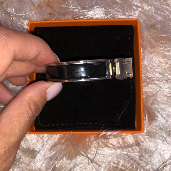 HERMÈS CLIC H BRACELET - Picture 4 of 5